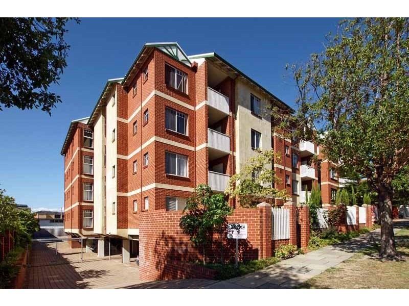 17/62 Bronte Street, East Perth WA 6004