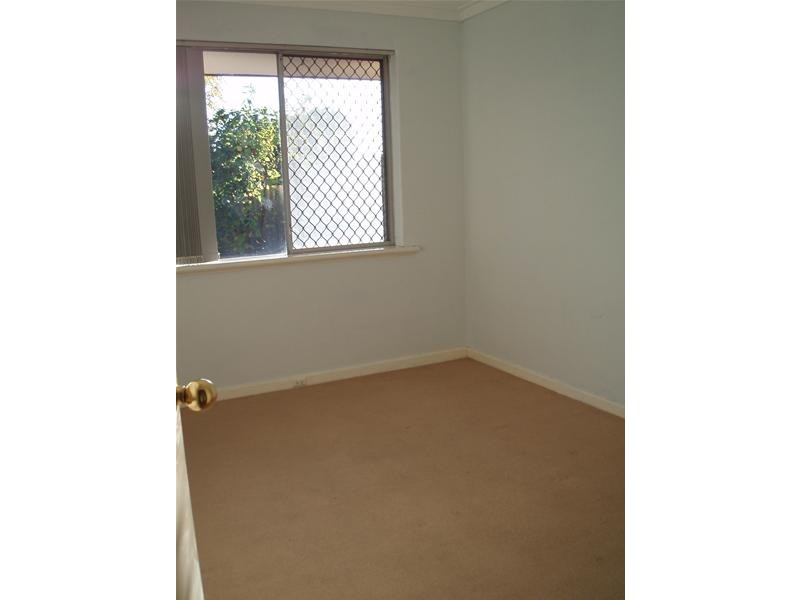 2 Whittle Place, Stirling WA 6021