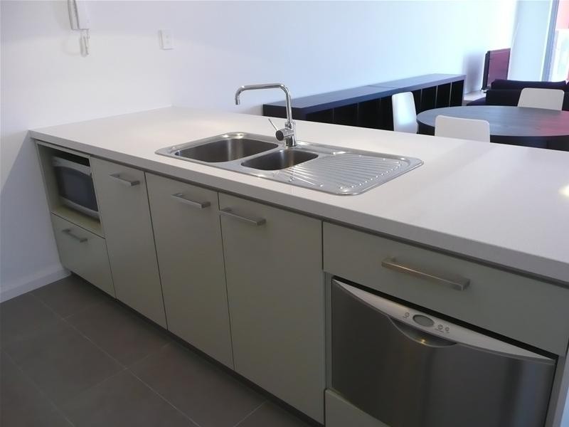 17/2 Bremer Promenade, East Perth WA 6004