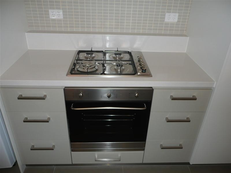 17/2 Bremer Promenade, East Perth WA 6004