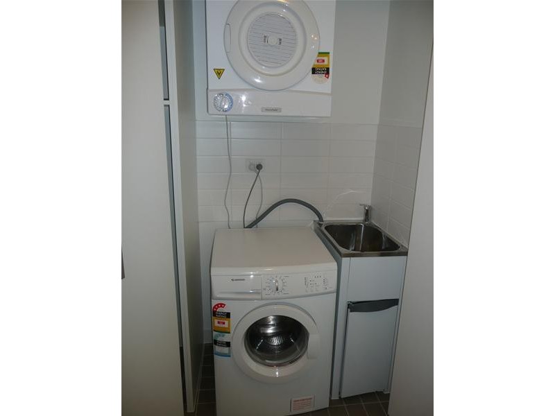 17/2 Bremer Promenade, East Perth WA 6004