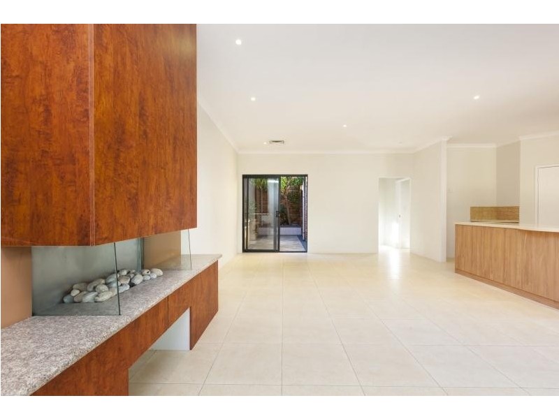 7 Braid Street, Perth WA 6000