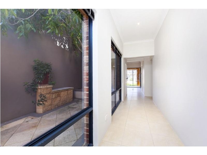 7 Braid Street, Perth WA 6000