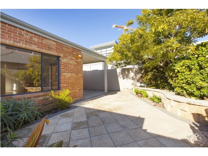 7 Braid Street, Perth WA 6000