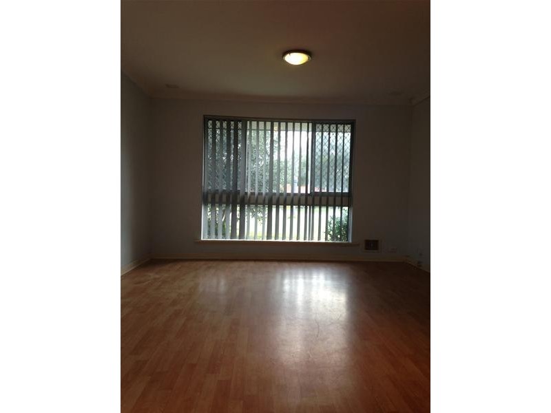 2 Whittle Place, Stirling WA 6021