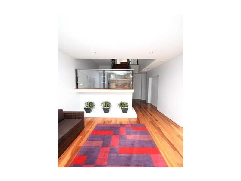 2/113 Royal Street, East Perth WA 6004