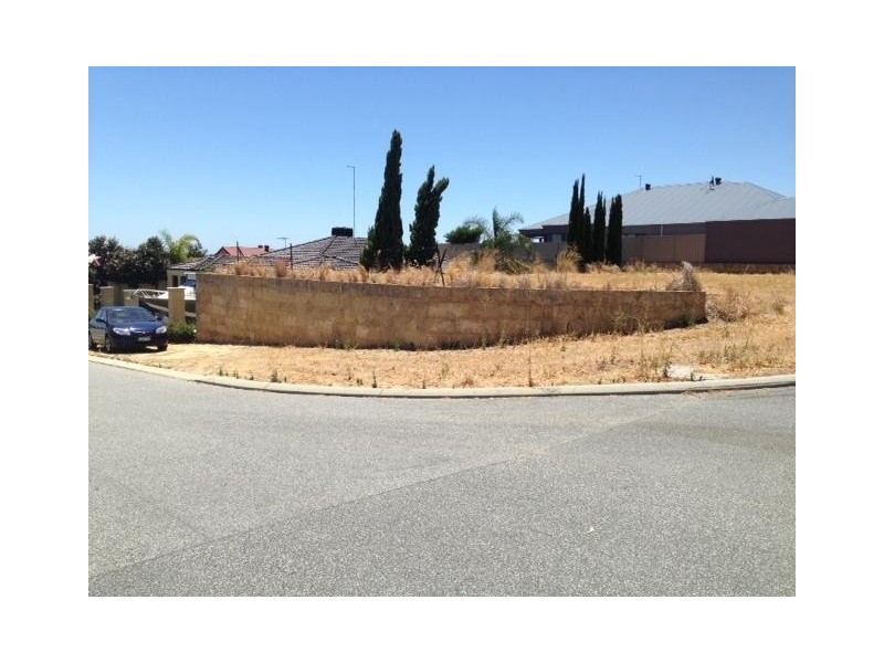 14 Edgbaston Drive, Madeley WA 6065