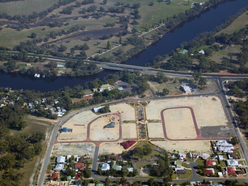 19 Lloyd Avenue, Ravenswood WA 6208