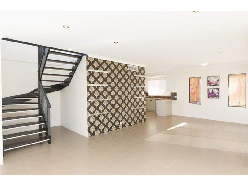 6/84 Cohn Street, Kewdale WA 6105