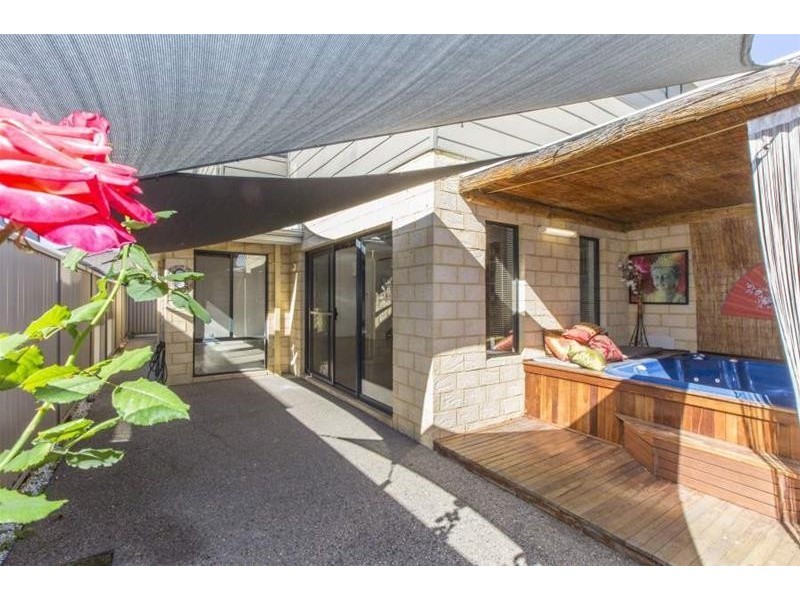 6/84 Cohn Street, Kewdale WA 6105