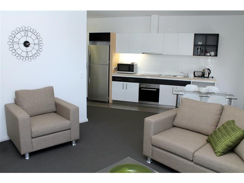 11/19 Stockton Bend, Cockburn Central WA 6164