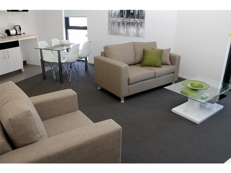 11/19 Stockton Bend, Cockburn Central WA 6164