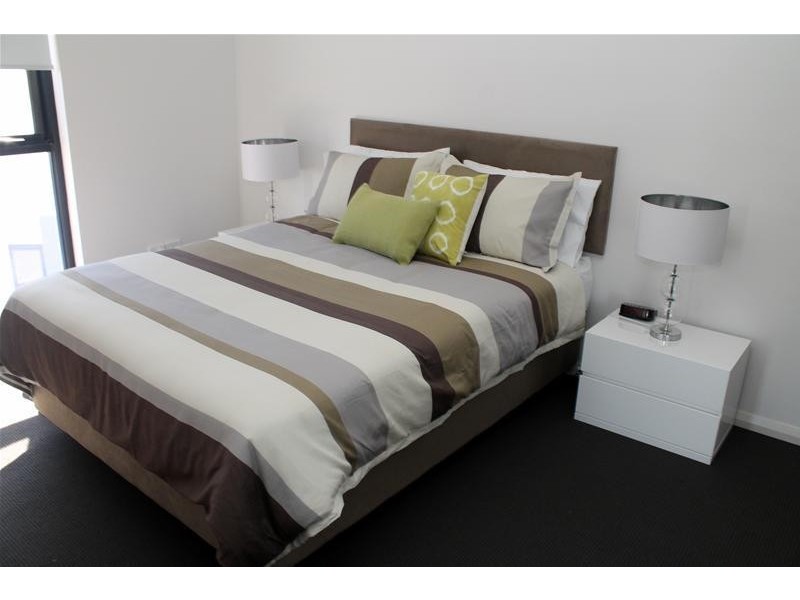 11/19 Stockton Bend, Cockburn Central WA 6164