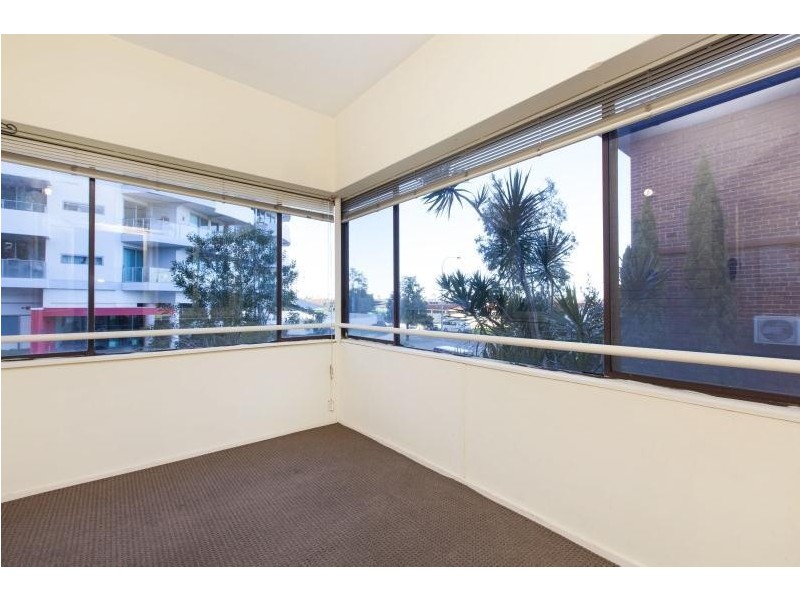 17/114 Terrace Road, Perth WA 6000