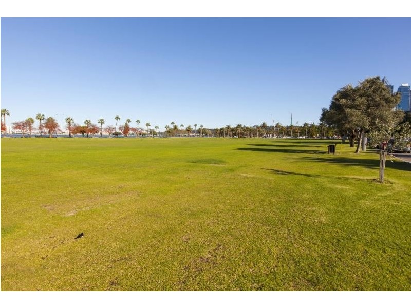 17/114 Terrace Road, Perth WA 6000