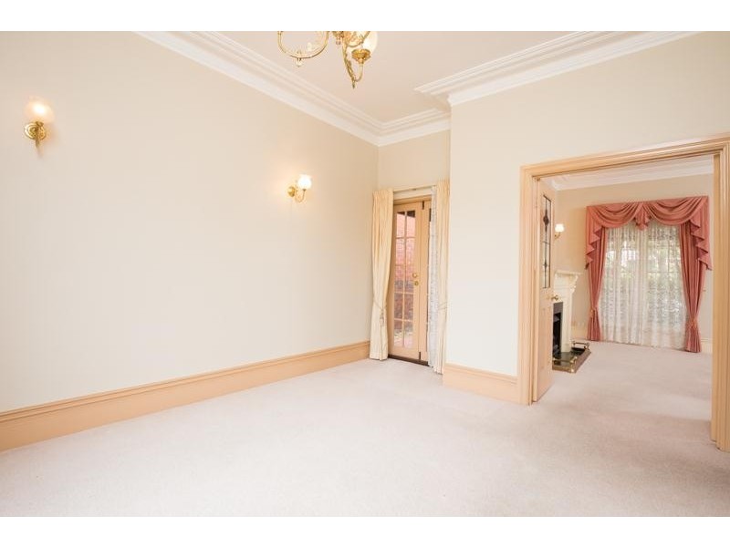 12 Vale Street, Mount Lawley WA 6050
