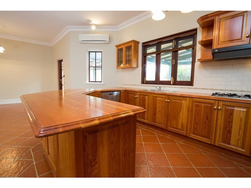 12 Vale Street, Mount Lawley WA 6050