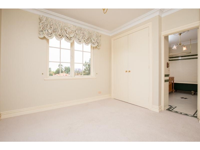 12 Vale Street, Mount Lawley WA 6050