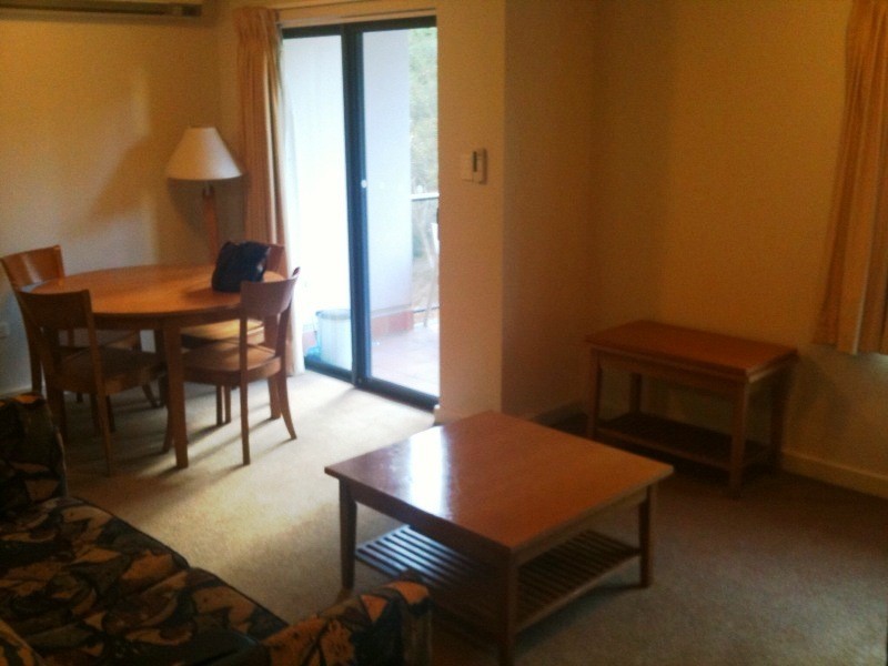 54/118 Mounts Bay Road, Perth WA 6000