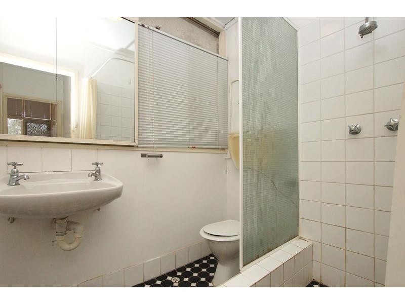 1/102 North Lake Road, Myaree WA 6154