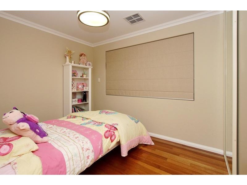 46 Honeymyrtle Turn, Stirling WA 6021