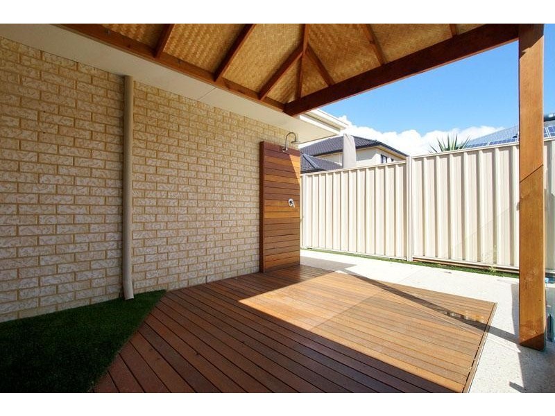 46 Honeymyrtle Turn, Stirling WA 6021