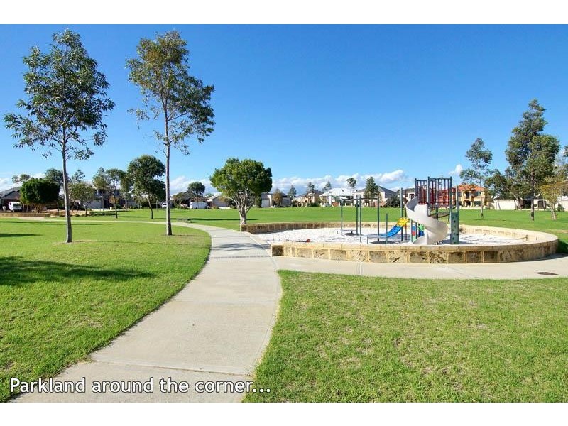 46 Honeymyrtle Turn, Stirling WA 6021