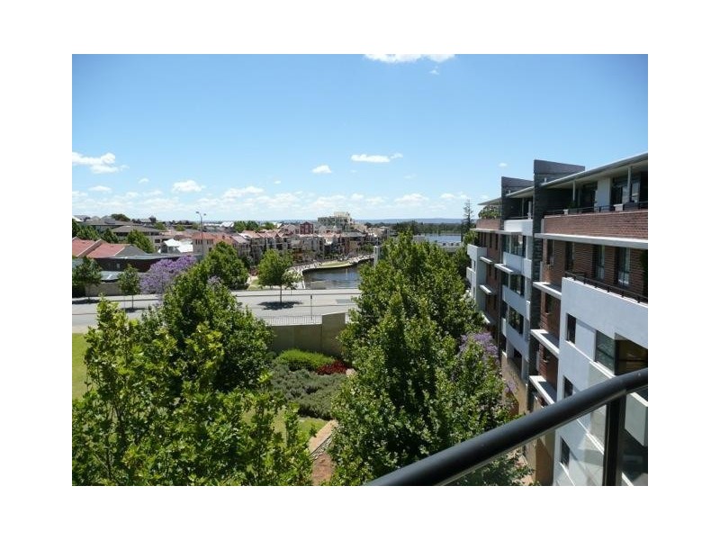1/10 Eastbrook  Terrace, East Perth WA 6004