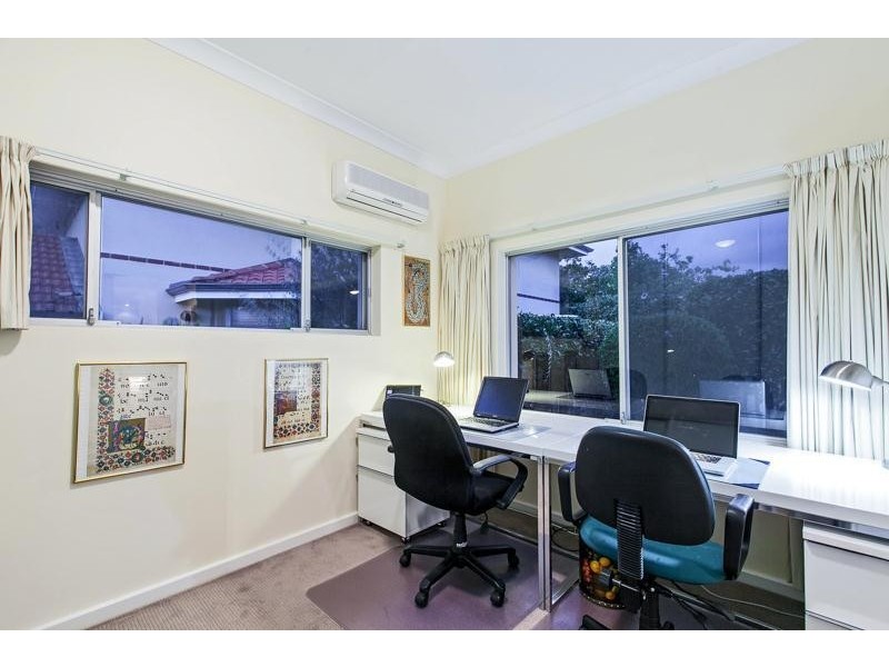 9A Kennedy Street, Melville WA 6156