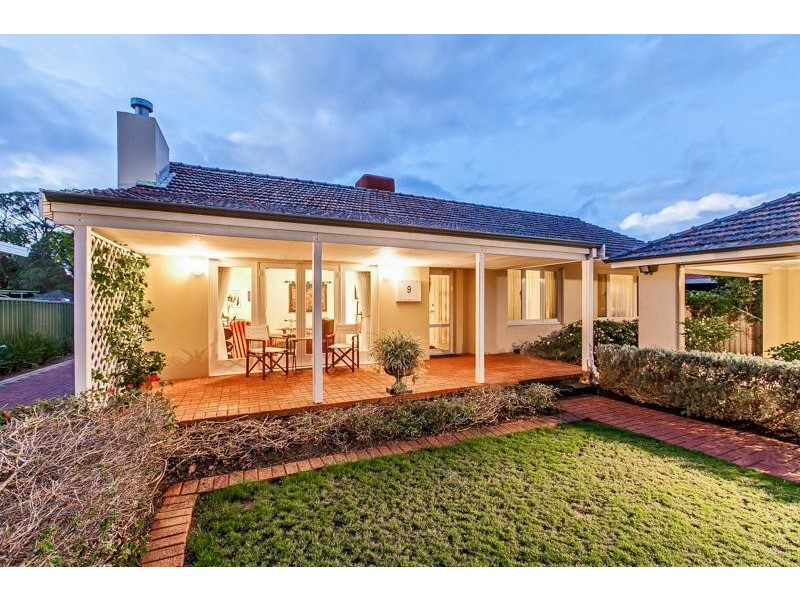 9A Kennedy Street, Melville WA 6156