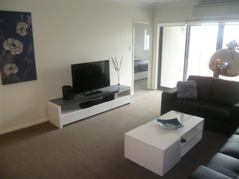 76/18 Wellington Street, East Perth WA 6004