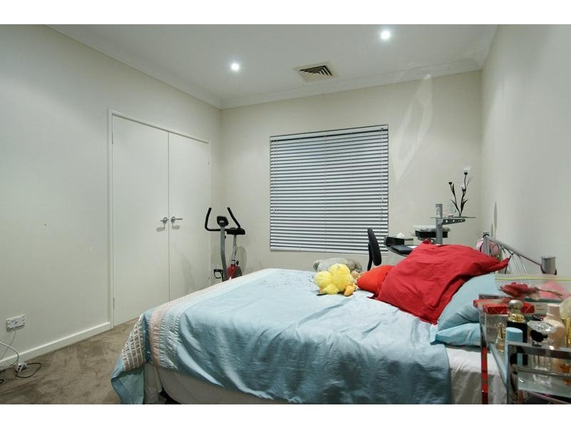 24/118 Royal Street, East Perth WA 6004