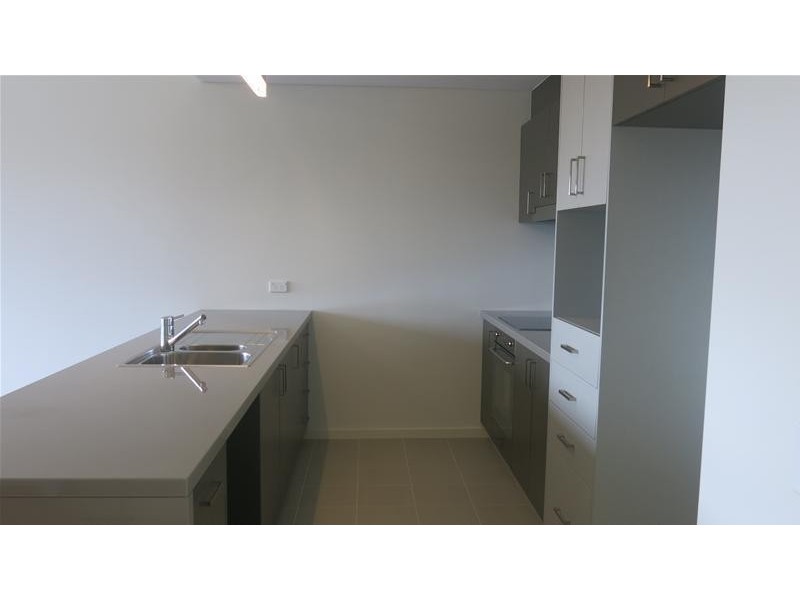 53/920 Northlake  Road, Cockburn Central WA 6164