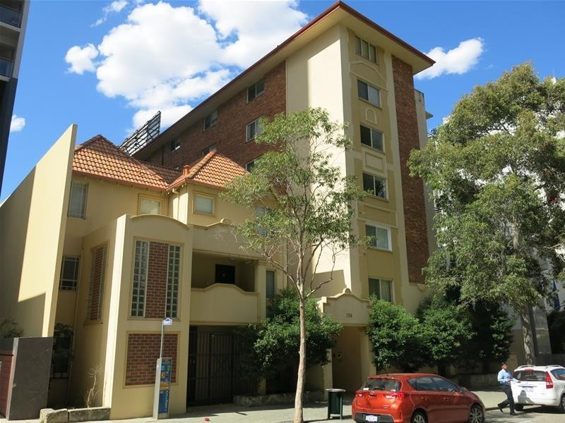27/138 Adelaide Terrace, East Perth WA 6004