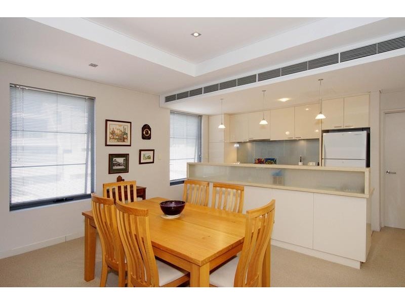 1/113 Royal Street, East Perth WA 6004