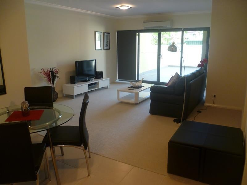 5/18 Wellington  Street, East Perth WA 6004