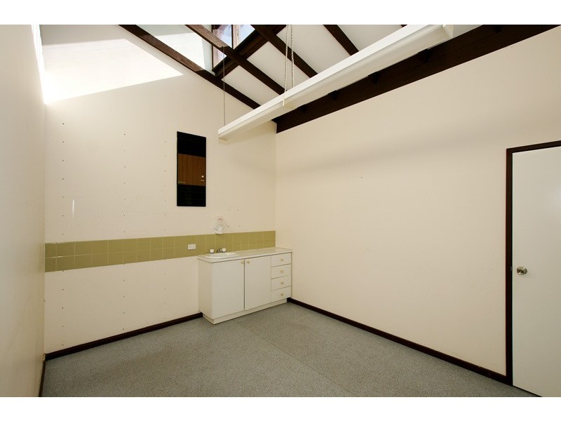 29 Green Road, Hillarys WA 6025