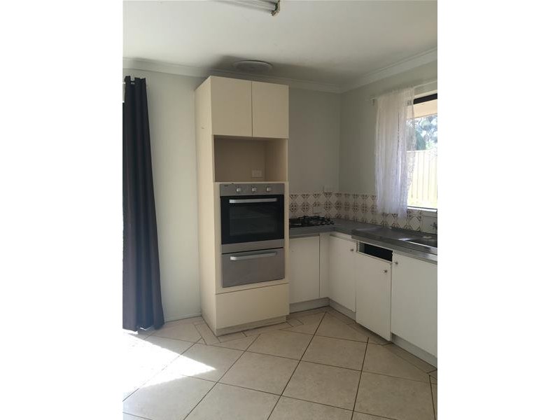 5 Leucosia  Court, Heathridge WA 6027