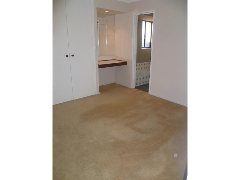 24 Poynter Drive, Duncraig WA 6023