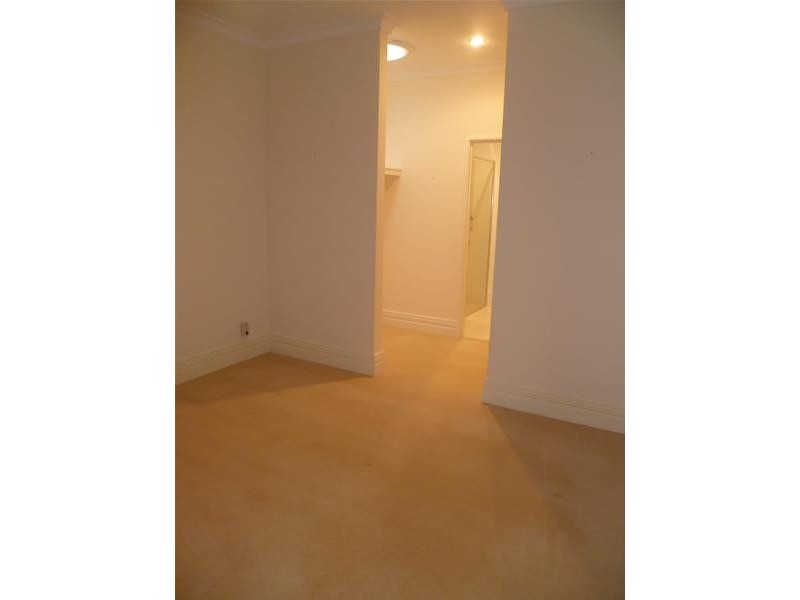 6/8 Bay Road, Claremont WA 6010