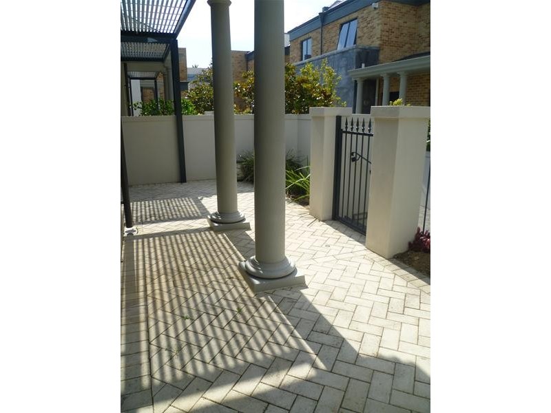 6/8 Bay Road, Claremont WA 6010