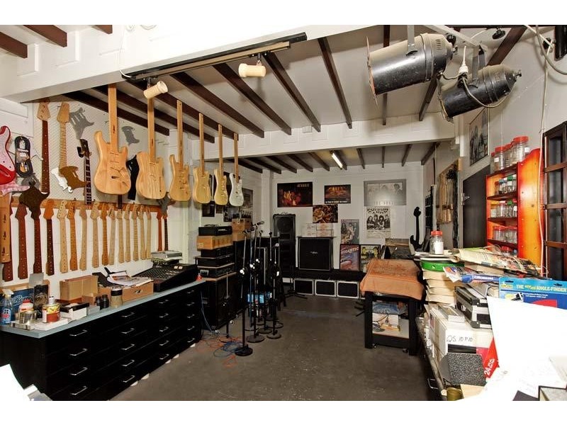 9 Irvine Street, Bayswater WA 6053