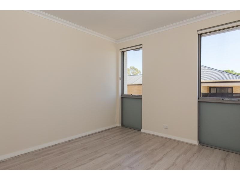 4/140 Morrison Road, Midland WA 6056