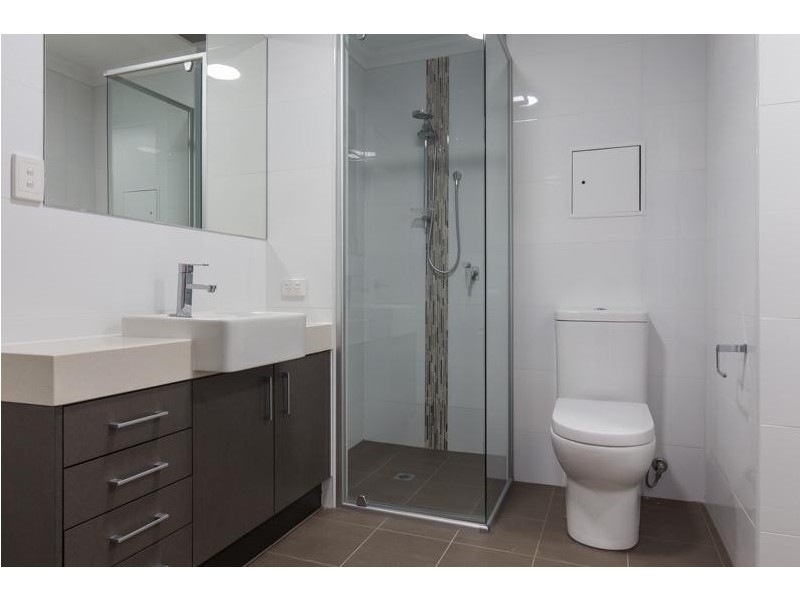 4/140 Morrison Road, Midland WA 6056