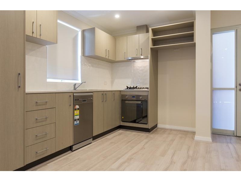 4/140 Morrison Road, Midland WA 6056