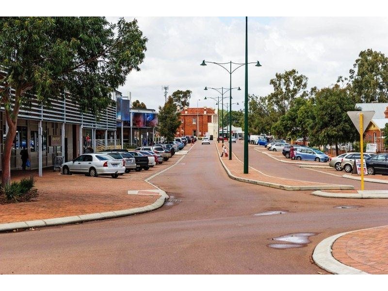 4/140 Morrison Road, Midland WA 6056