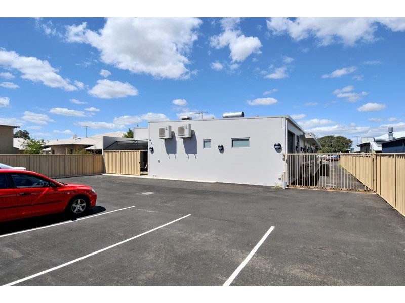 65 Duchess Street, Busselton WA 6280