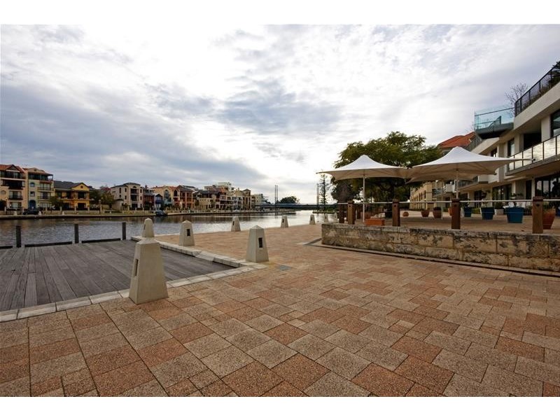 2/273 Hay Street, East Perth WA 6004