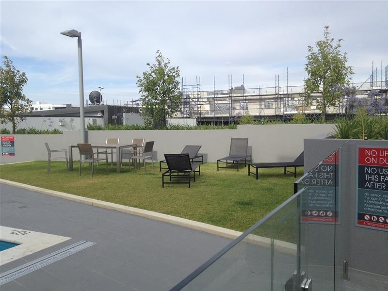 69/16 Midgegooroo Avenue, Cockburn Central WA 6164