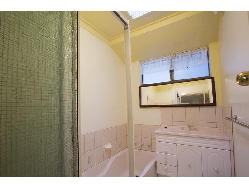 17 Duff Road, Riverton WA 6148